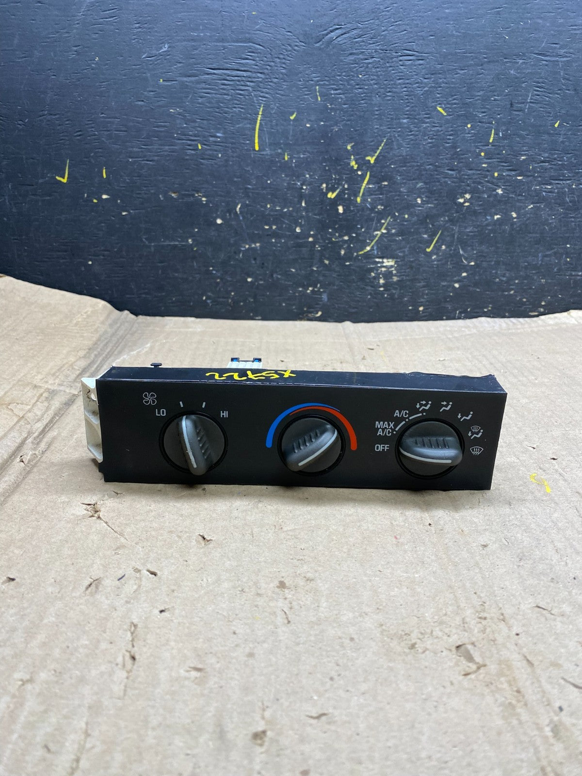 2001 - 2007 GMC Chevrolet Express 1500 Climate Control A/C X5722 DG0
