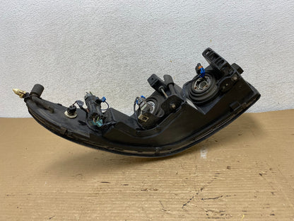 2000 to 2005 Buick Lesabre Headlight Right Passenger Side Halogen AG9121 DW6