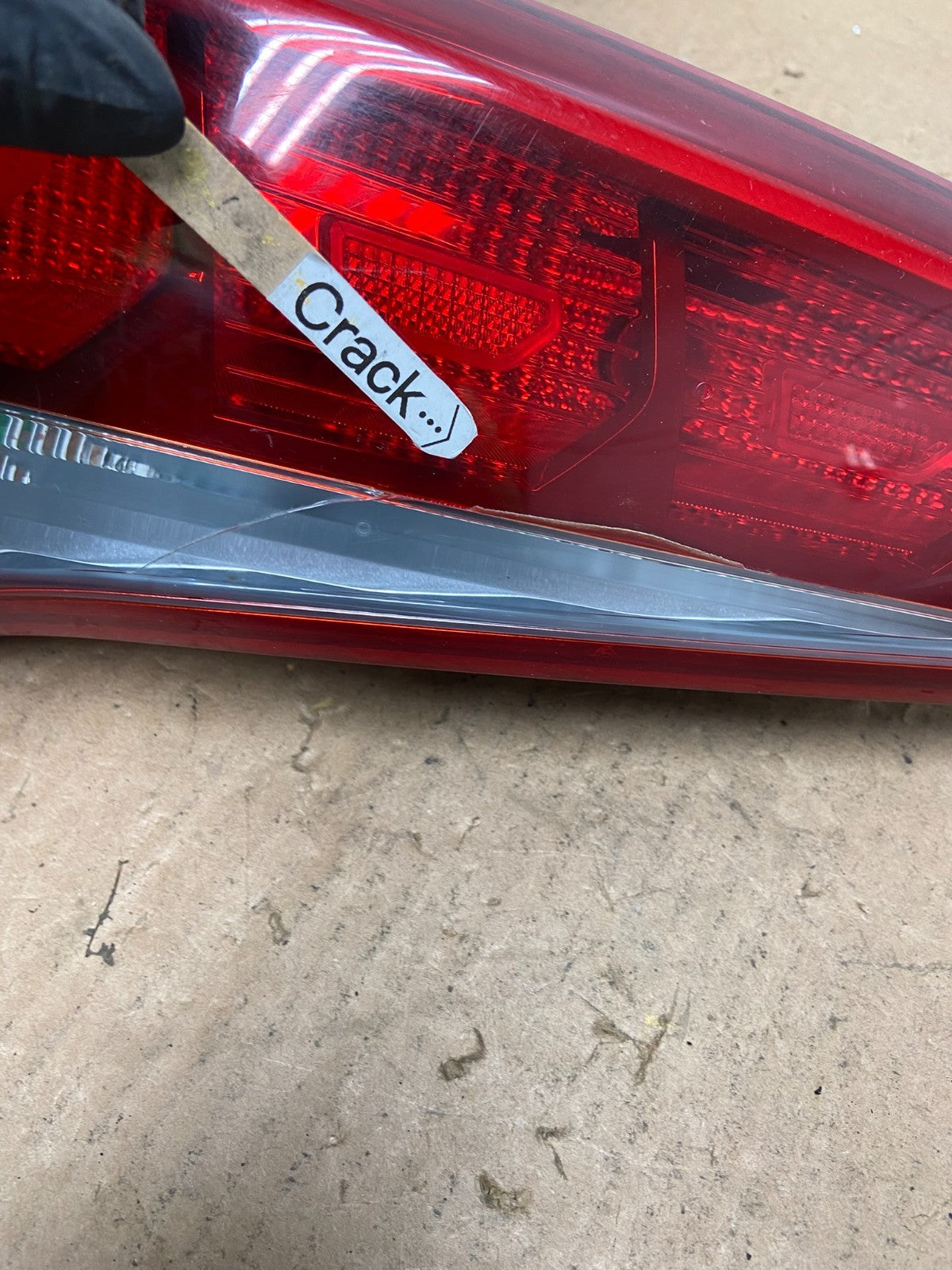 2016 to 2018 Hyundai Tucson Left Driver Lh Inner Tail Light AD0607 DG3