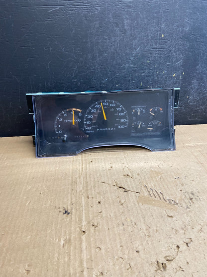 1995-1999 Silverado/Sierra/Yukon/Tahoe Speedometer Instrument Cluster ae1889 DG0