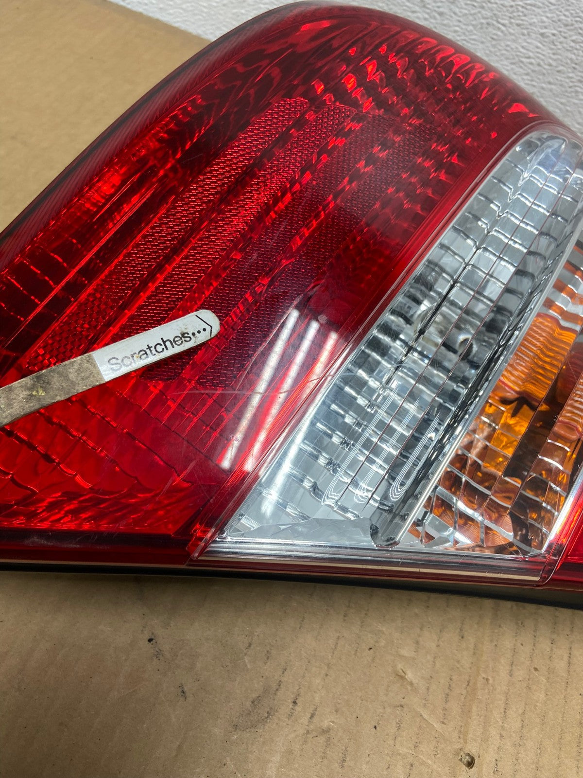 2002 2003 2004 Toyota Camry Left Driver LH Side Tail Light AD0782 LK3
