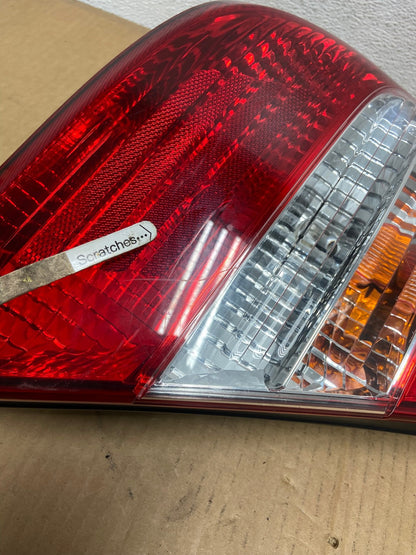 2002 2003 2004 Toyota Camry Left Driver LH Side Tail Light AD0782 LK3