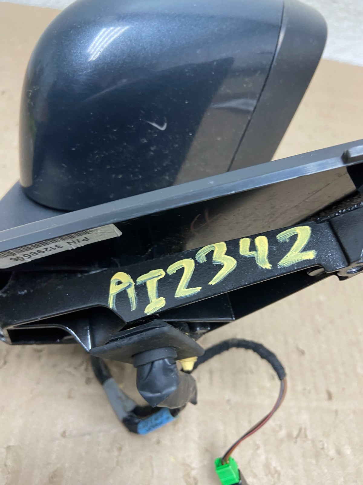 2010 to 2013 Volvo XC60 Right Passenger RH View Door Mirror W/Turn AI2342 DG7