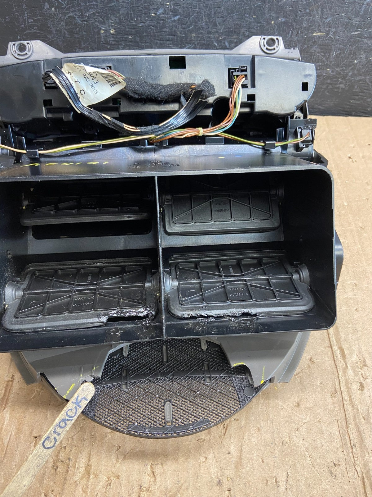 2003-2006 Mercedes W211 E320 E500 Climate Control A/C Heater Air Vent AE4191 DG8