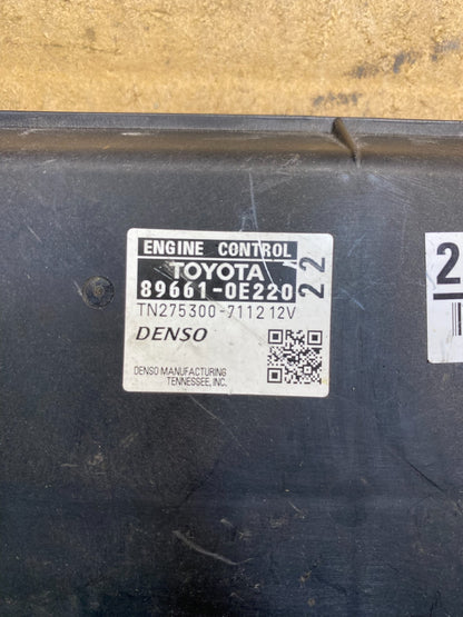 2010 Lexus RX350 Electronic Engine Control Module ECU ECM AB3843 DG2