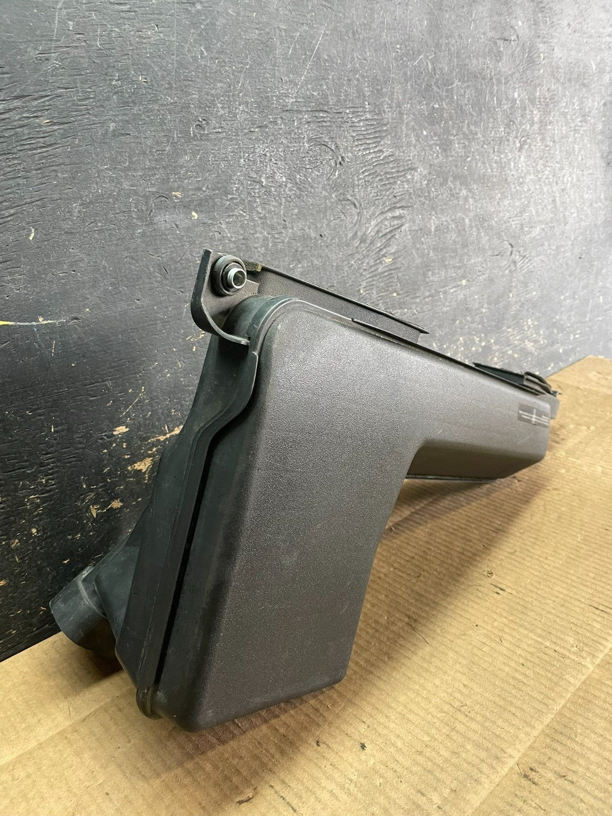 2009 to 2014 Nissan Murano Upper Air Intake Duct Oem AA9237 DG1