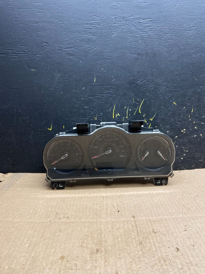 2011 2012  Ford Taurus Speedometer Instrument Cluster Gauges Z0239 DG0