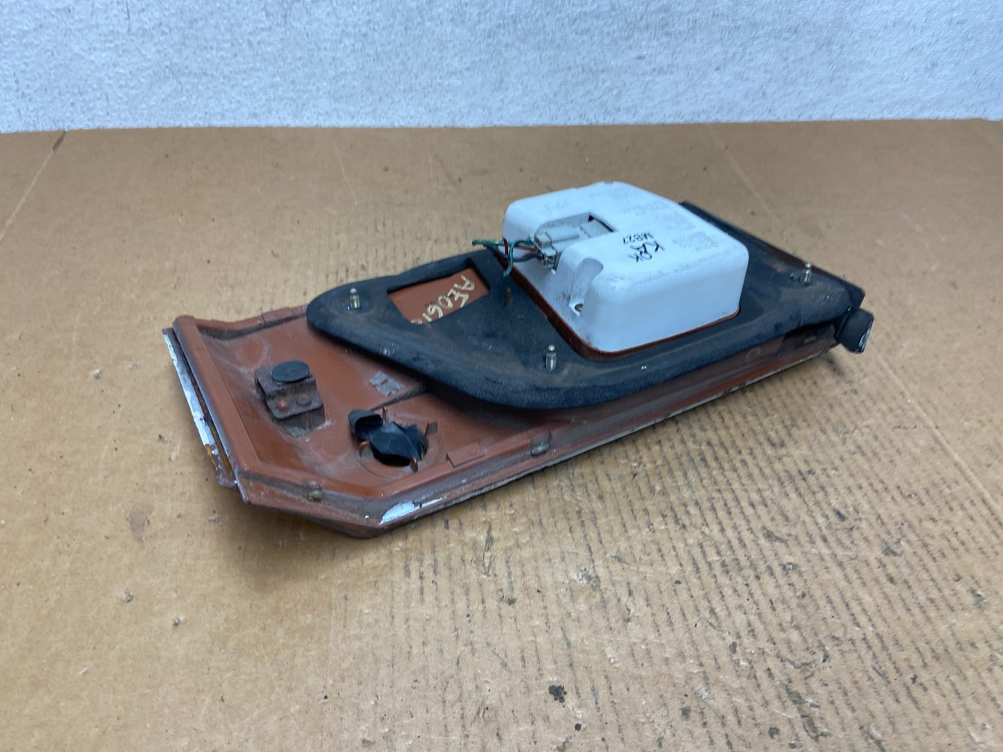1990 to 1991 Honda Accord Coupe Right Passenger Inner Tail Light AE0618 DG6