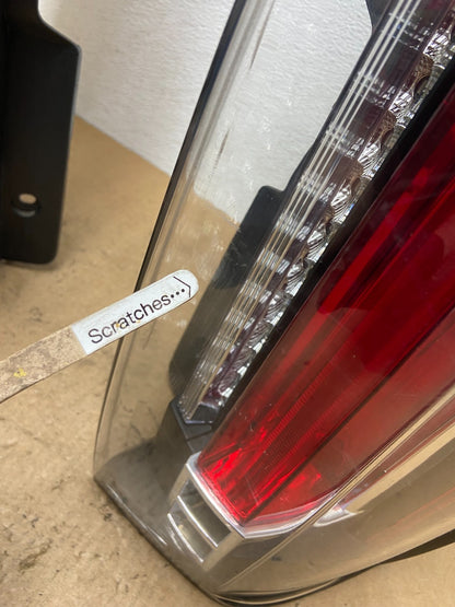 2007 to 2014 Cadillac Escalade Left+Right Set Side LED Tail Lights AC3525 DW4
