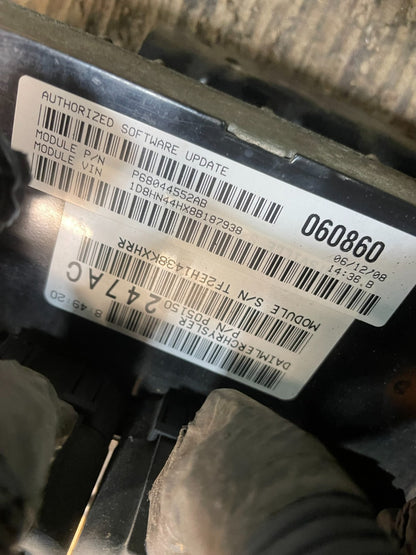 2008 Caravan Town & Country Engine Control Module p68044552ab u9143 DG3