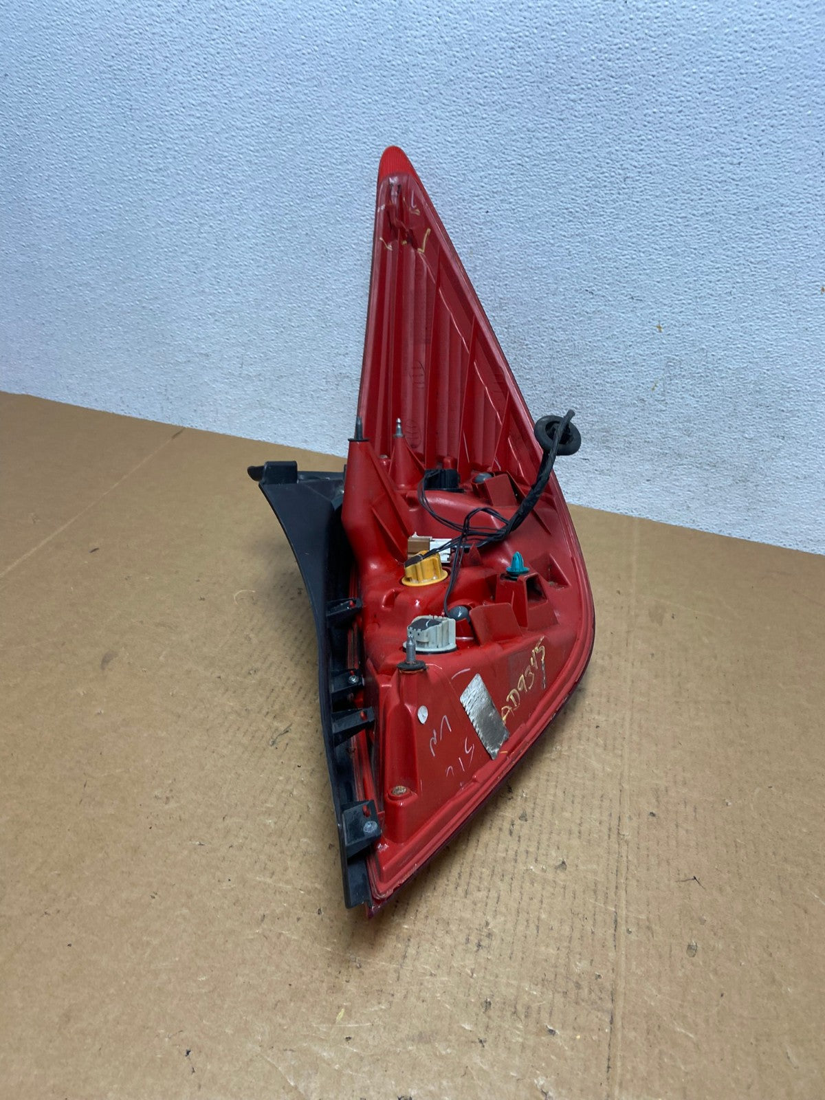 2007 - 2012 Nissan Versa Hatchback Left Driver Side Lh Tail Light AD9345 LK7