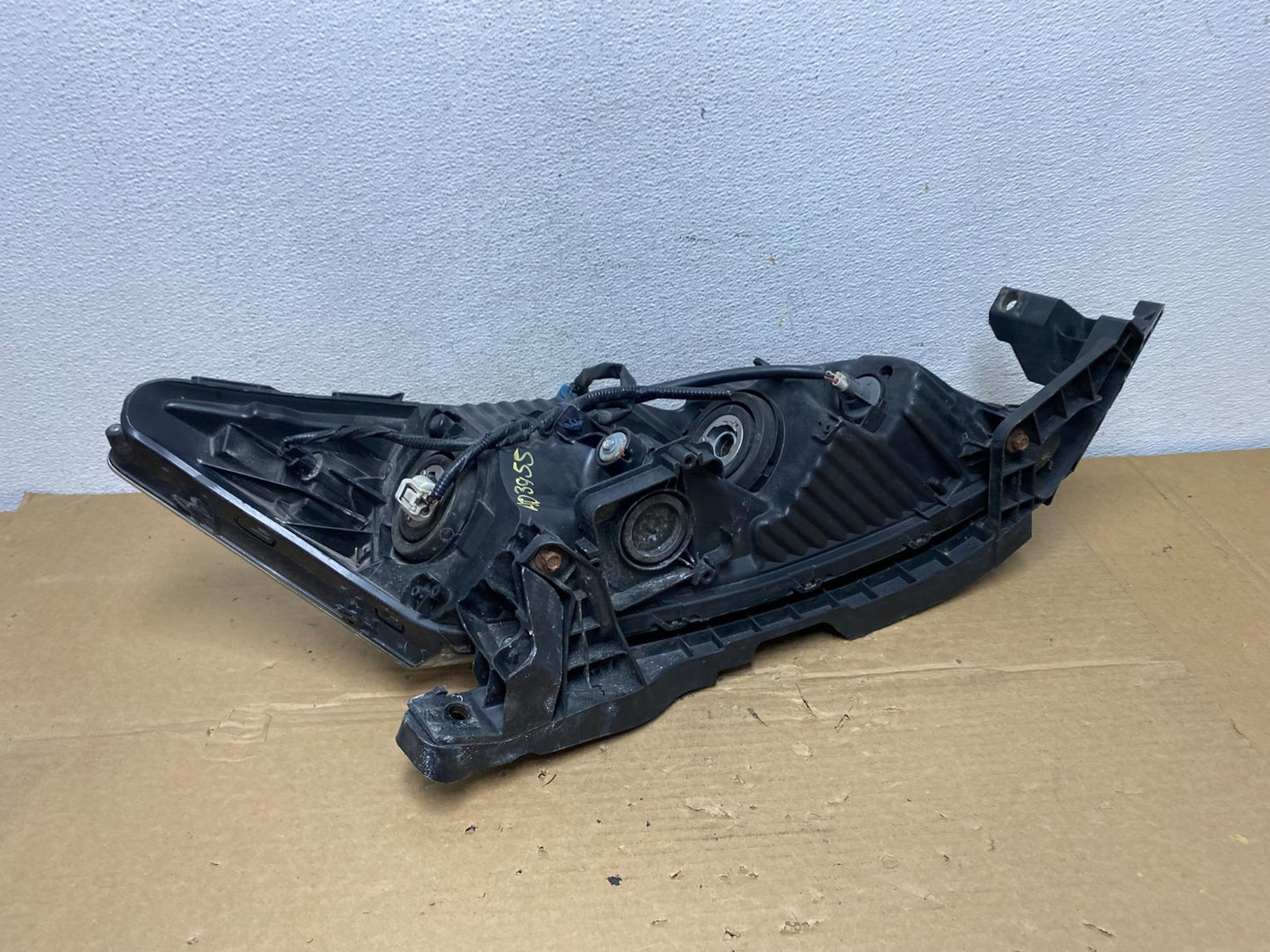 2008 to 2012 Honda Accord Sedan Headlight Left Driver Lh Side AD3955 DW8