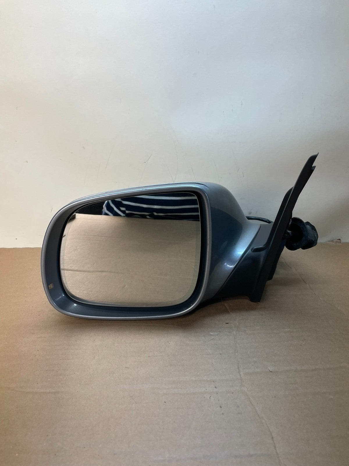 2009 to 2017 Audi Q5 Left Driver LH Side Door View Power Mirror AI0390 DG7