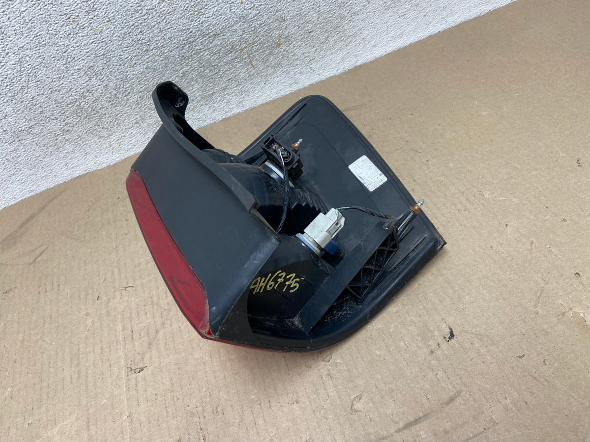 2008 to 2012 Ford Escape Left Driver LH Side Tail Light AH6775 LK5