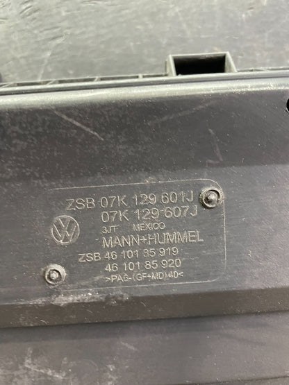2005- 2008 Volkswagen Jetta Beetle 2.5L Passat Engine Cover 07k129601j Z8339 DG9