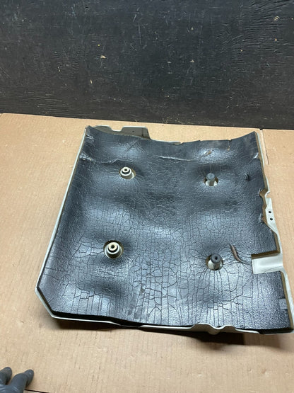 2001 to 2004 Cadillac Deville Seville Northstar Engine Motor Cover J7378 DG7