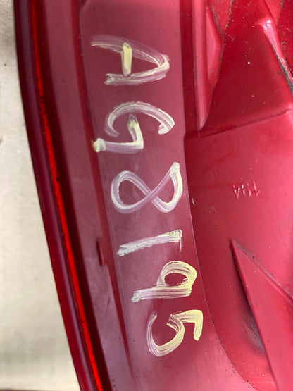 2009 2010 2011 2012 Chevrolet Traverse Left Driver LH Tail Light AG8195 LK7