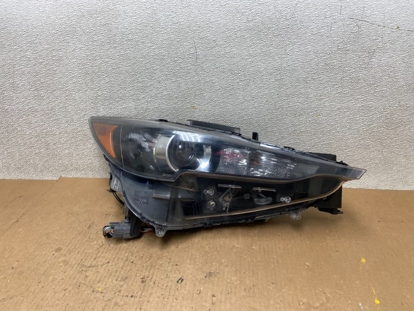 2017 to 2021 Mazda CX-5 CX5 Right Passenger Rh Side LED Headlight z7871 DG0
