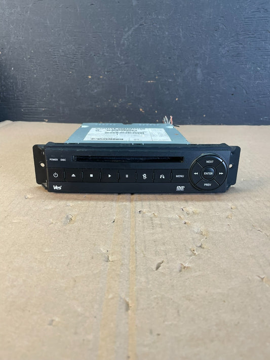 2008 to 2012 Chrysler Town Country DVD Player Receiver ad5942 DG0