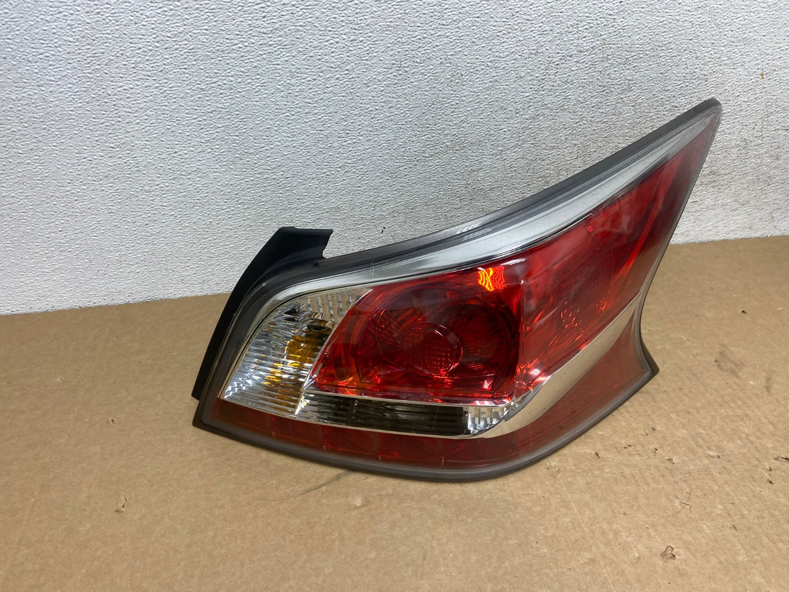 2013 2014 2015 Nissan Altima Right Passenger RH Side Tail Light AF9974 LK2