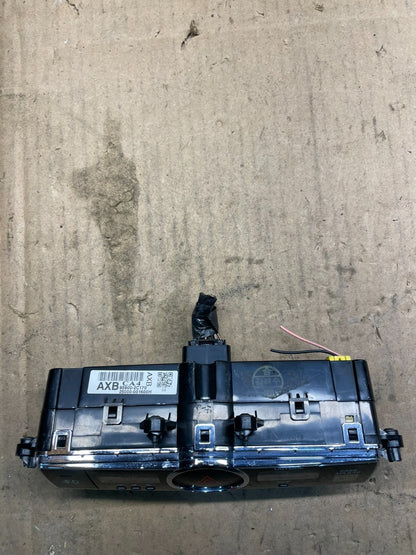2007 2008 Hyundai Tiburon Digital Clock Display Fog Light Switch W7199 DG4