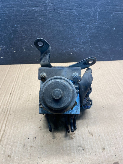 1996 to 2000 Toyota 4Runner ABS Pump Anti Lock Brake Module AF7488 DG1