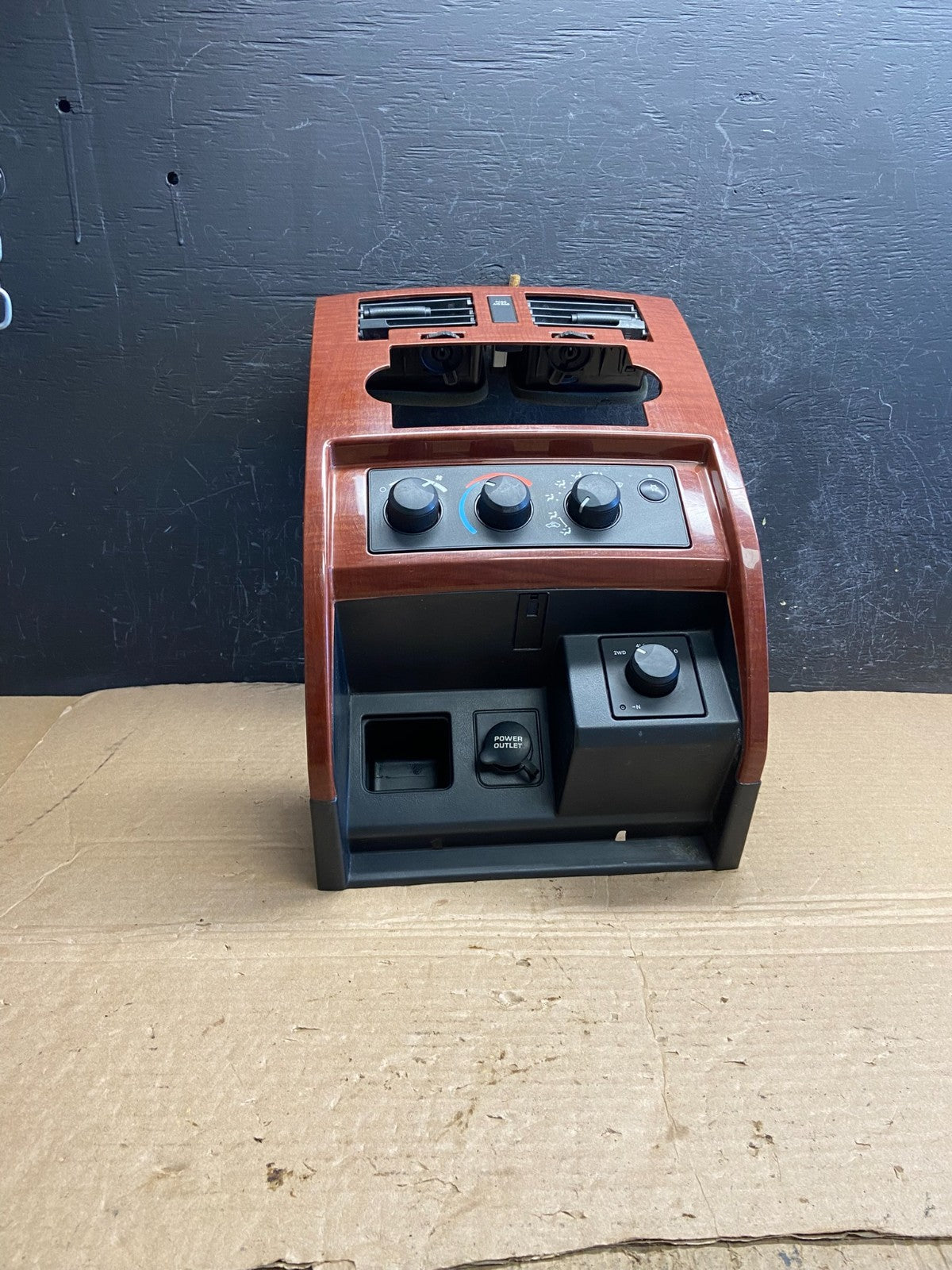 2005 2007 Dodge Dakota Climate Temperature Control Radio Panel Bezel AF2044 DW0