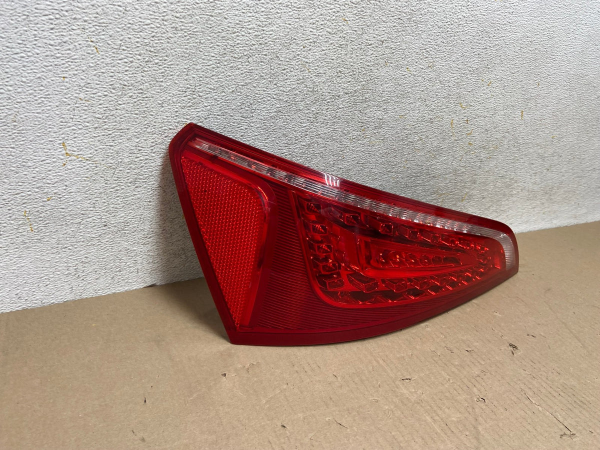 2009 to 2012 Audi Q5 Left Driver LH Side Tail light AH6755 LK1
