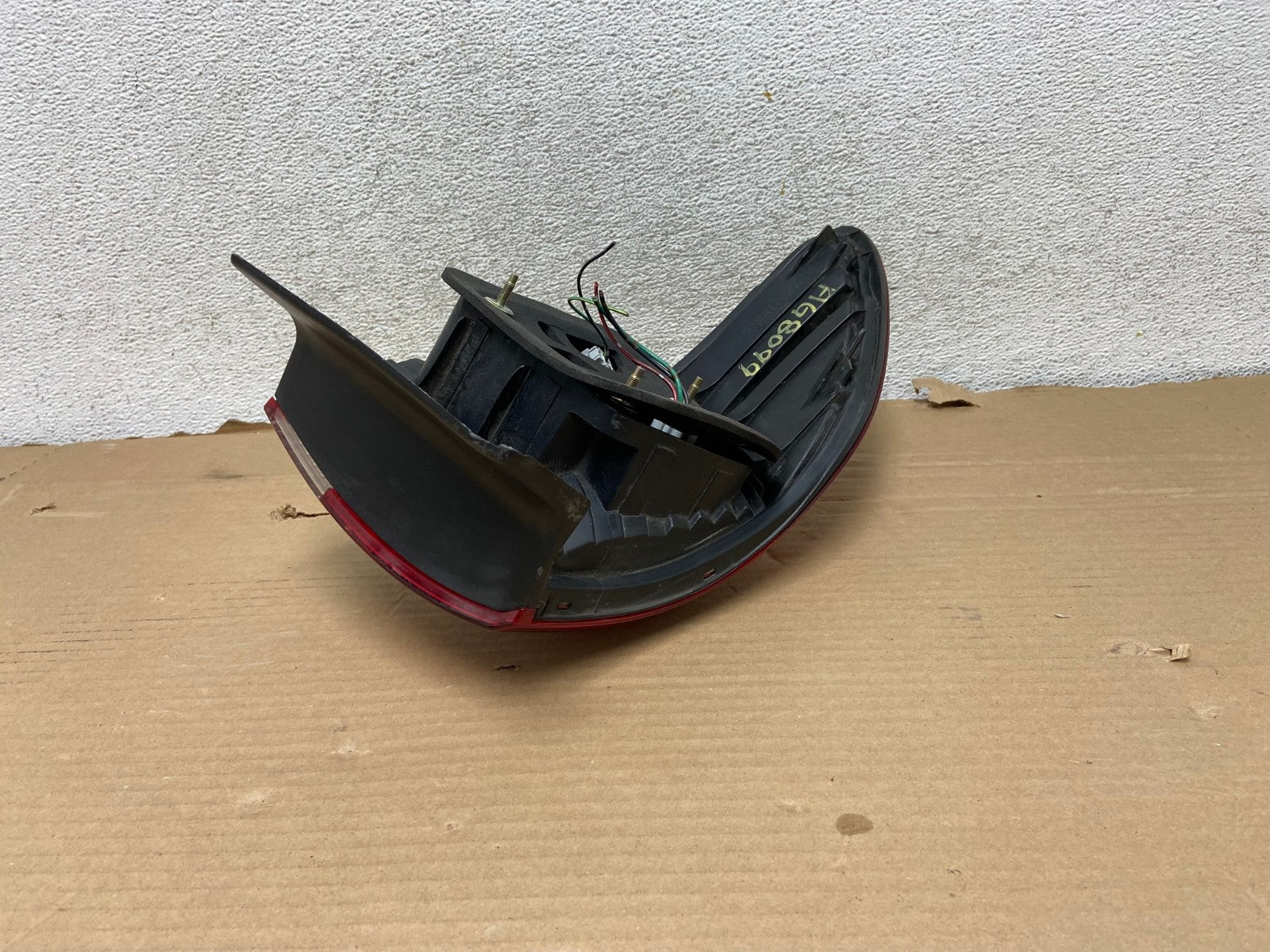 2001 to 2002 Honda Accord Sedan 4door Right Passenger Tail Light AG8099 LK5