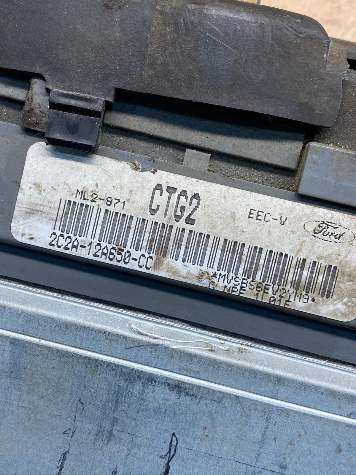 2002 Ford E-Series 4.2L Engine Control Computer Module 2c2a-12a650-cc AH9912 DW2