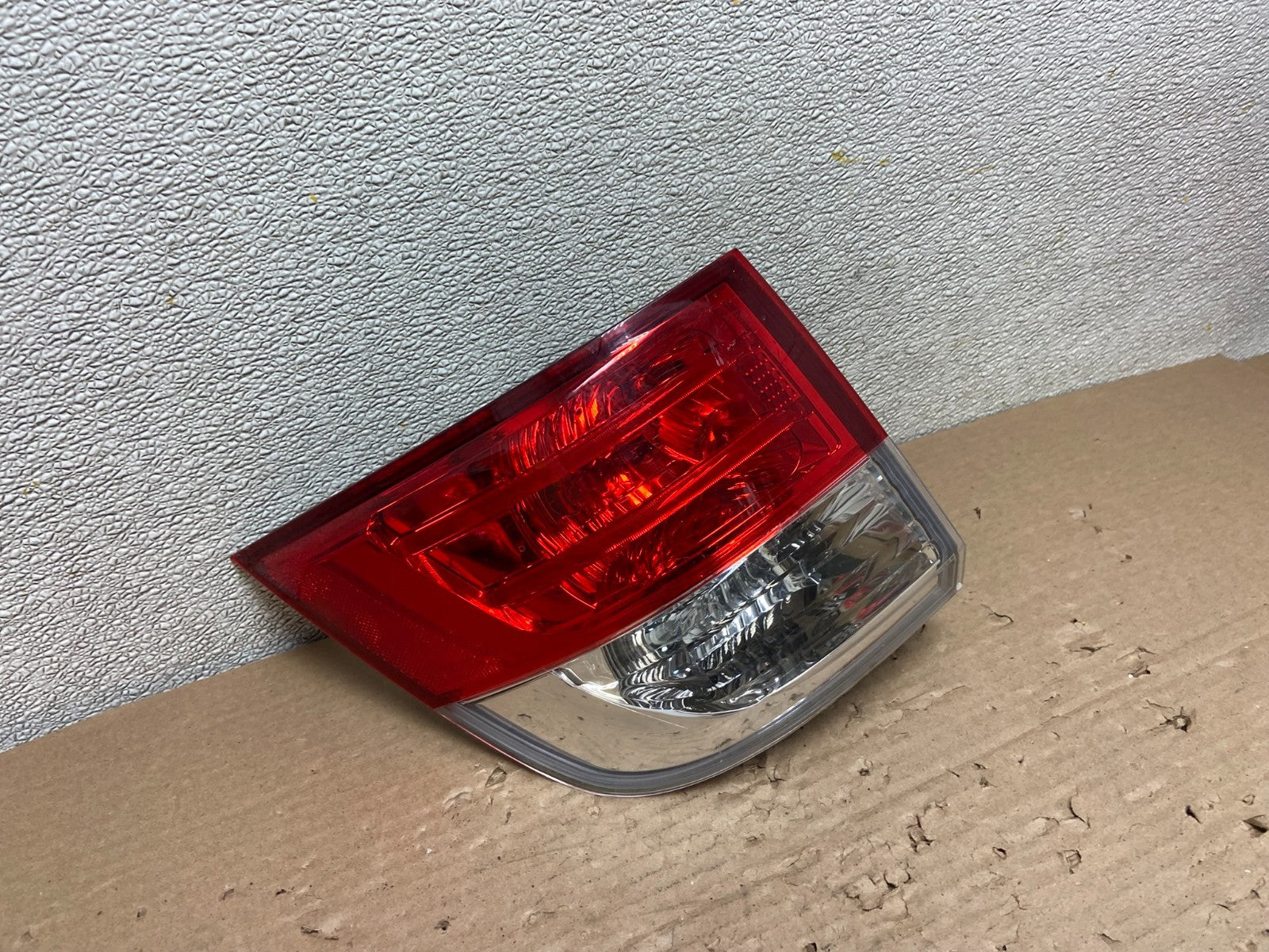 2014 to 2017 Honda Odyssey Left Driver Side Tail Light AB1469 LK2