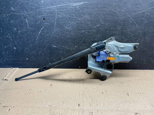 2010 to 2014 Subaru Legacy Outback Rear Windshield Wiper Motor V1883 DG0