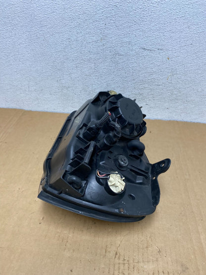 2001-2003 Hyundai Santa Fe Right Passenger RH Headlight Halogen AD2666 DW6