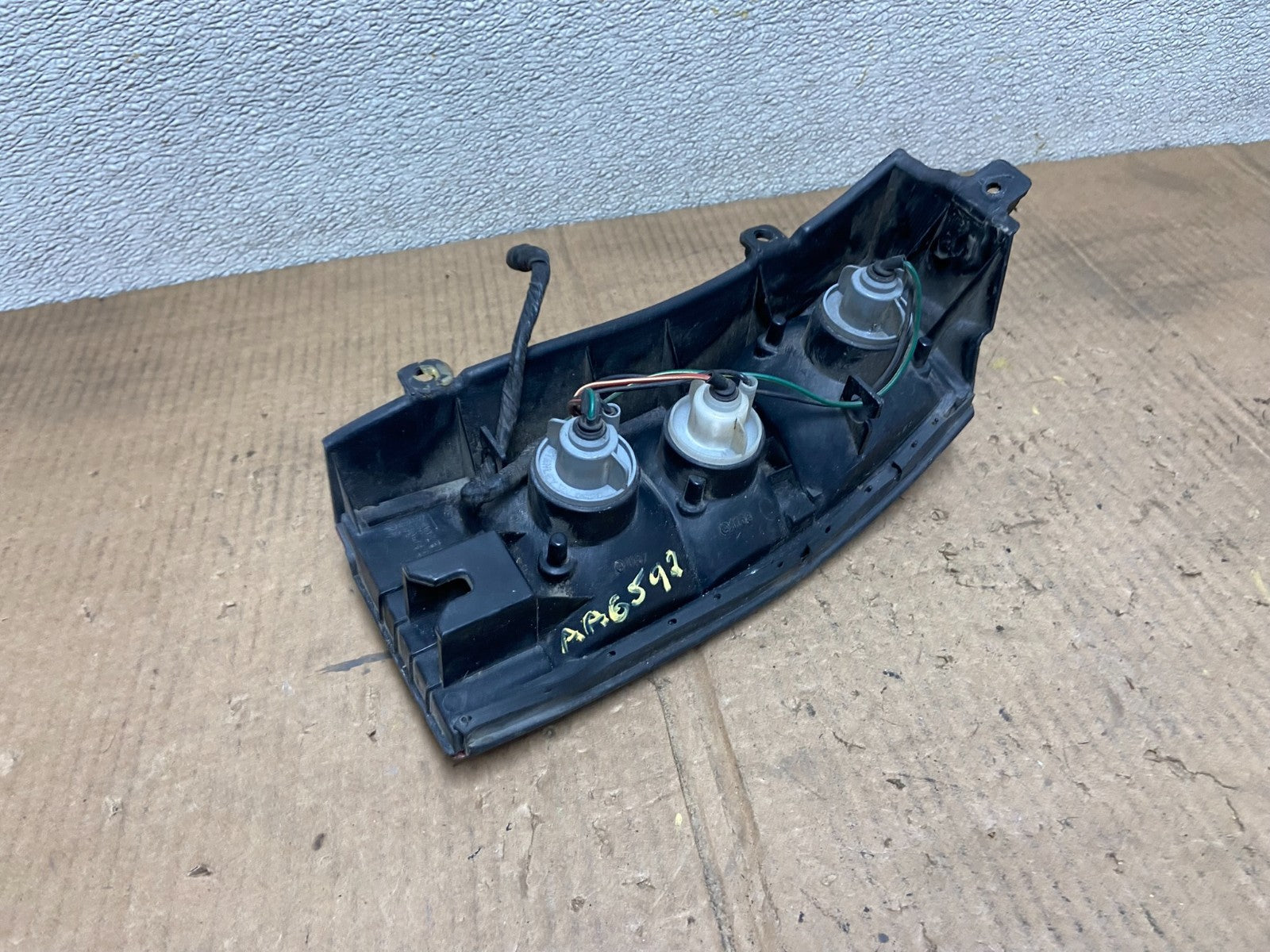 1991-1996 Ford Escort Station Wagon Left Driver LH Side Tail Light AA65926