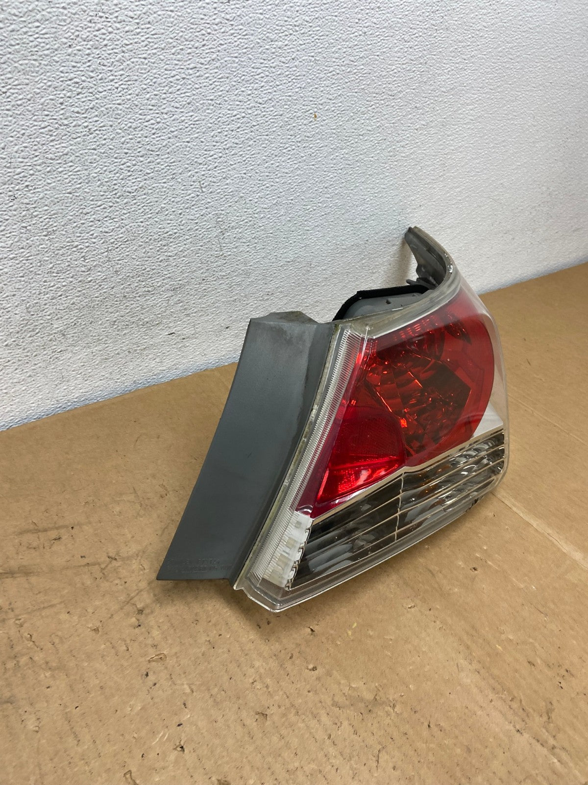 2008 to 2012 Honda Accord Sedan Tail light Right Passenger RH Side AC8575 LK2