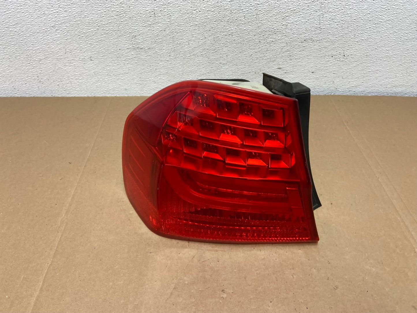 2009 2010 BMW 323i 325i 328i 335i 3 Series Left Driver Tail Light OEM AC5580 LK0
