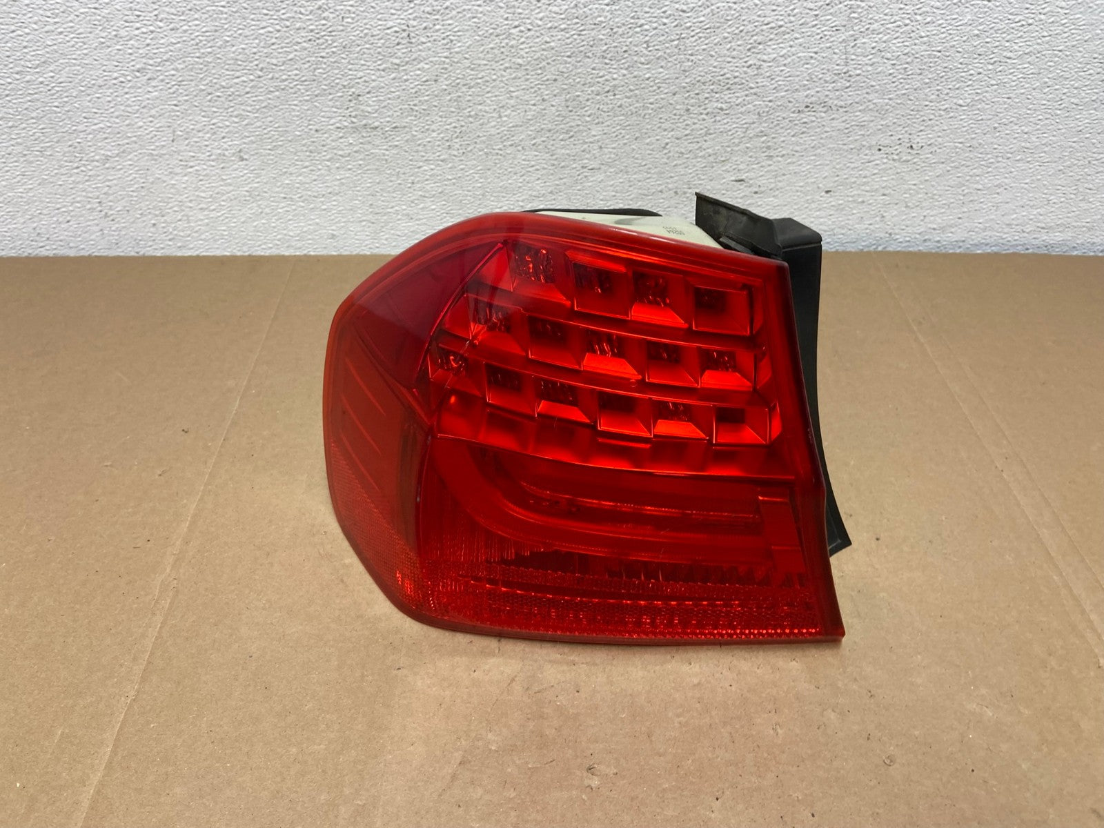 2009 2010 BMW 323i 325i 328i 335i 3 Series Left Driver Tail Light OEM AC5580 LK0