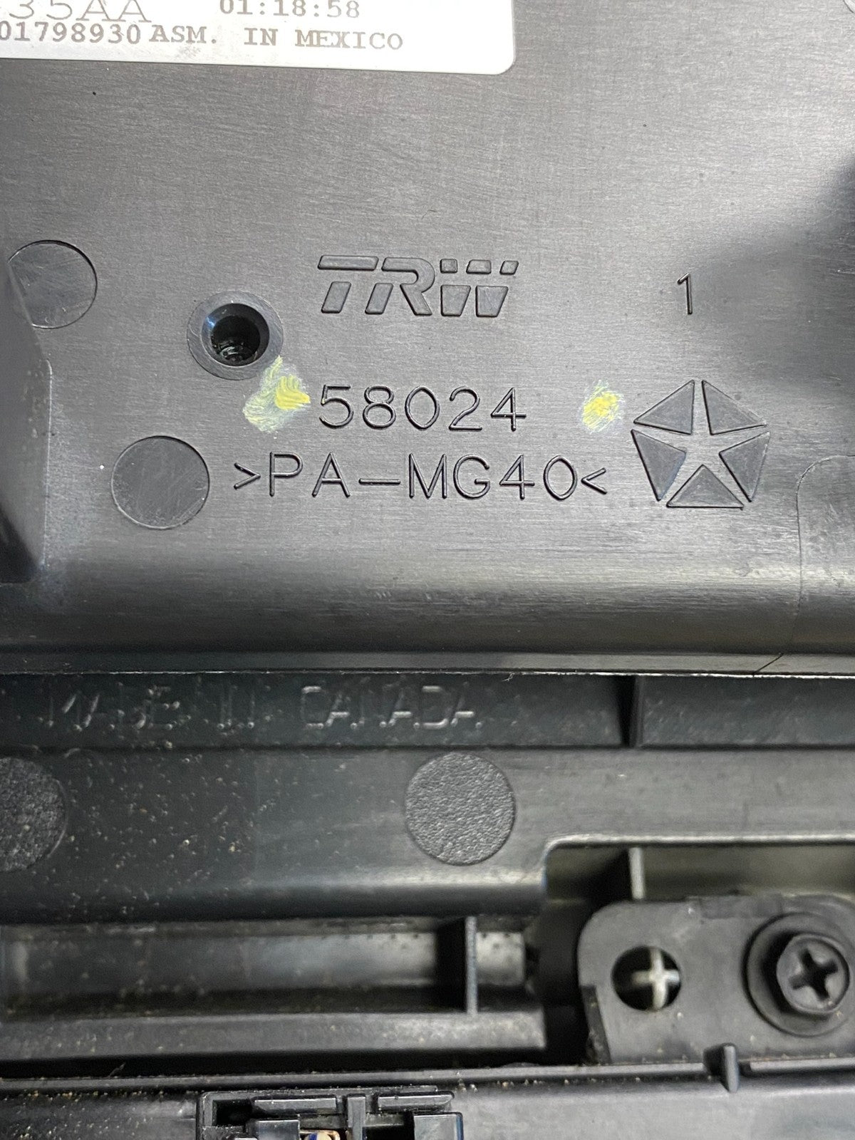 2008 to 2012 Jeep Liberty Dash Climate Temperature Control Radio Bezel AG0104 DG5