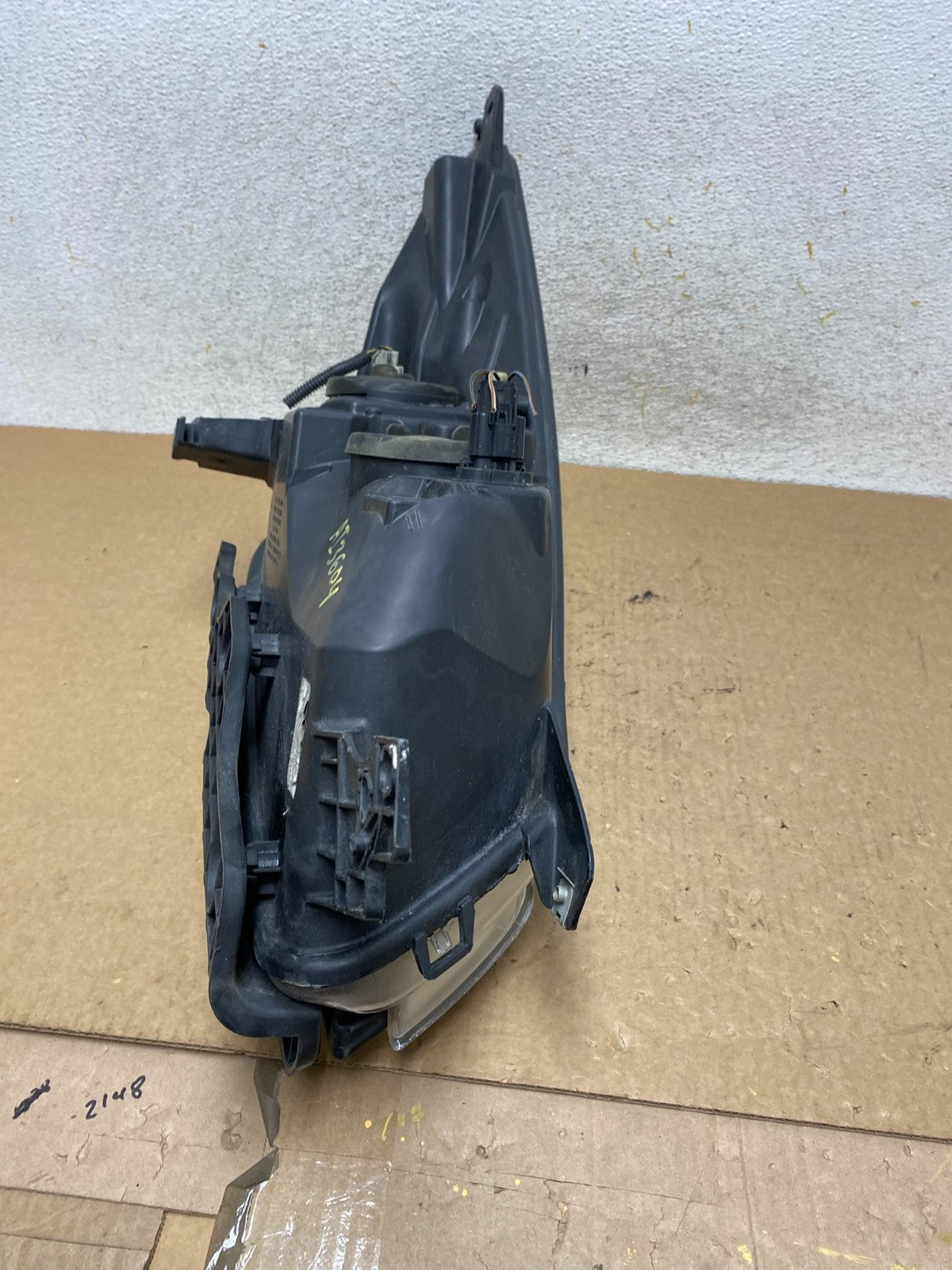 2013 - 2016 Ford Escape Headlight Left Driver Lh Side Halogen AI3604 DW7