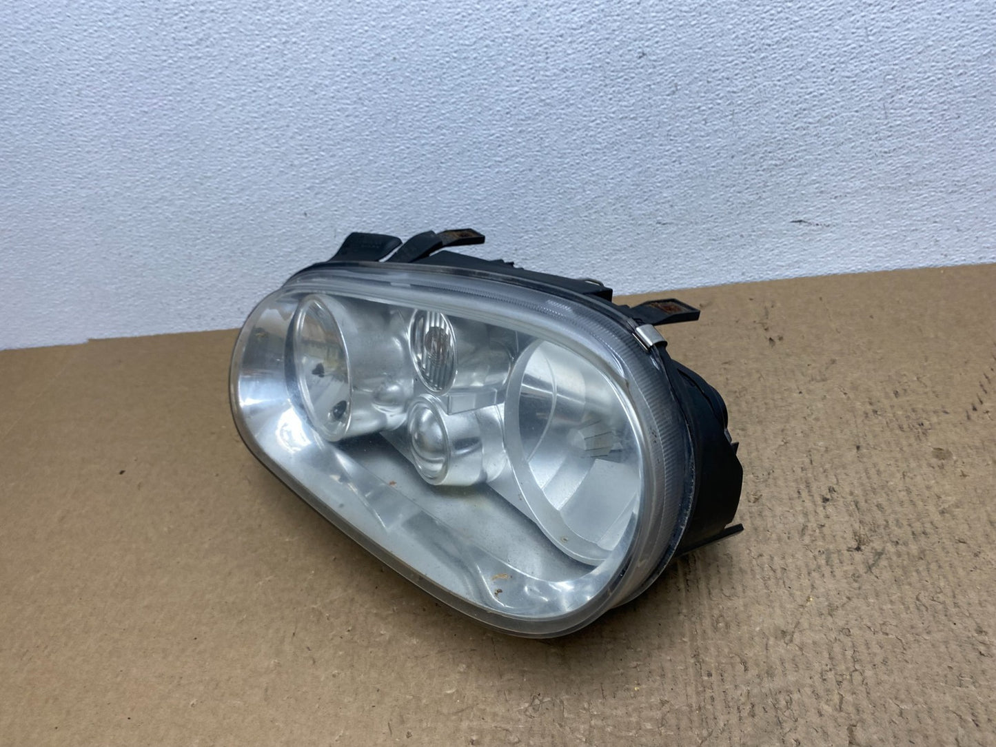 1997-2003 Volkswagen Golf MK4 Left Driver LH Side Halogen Headlight AC1603 DW1
