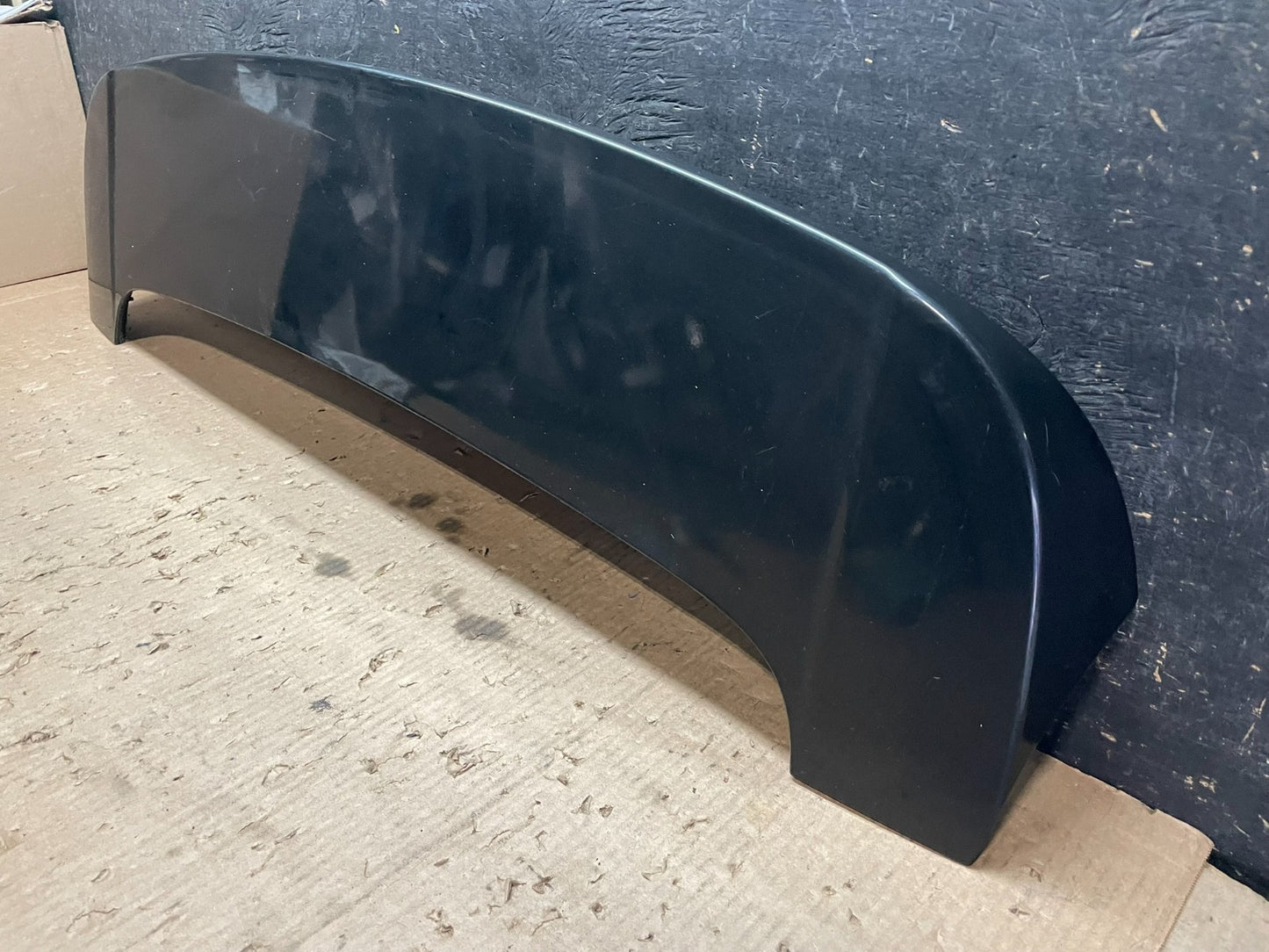 2014 - 2019 Jeep Grand Cherokee Liftgate Back Door Spoiler & Light OEM z5566 DG2