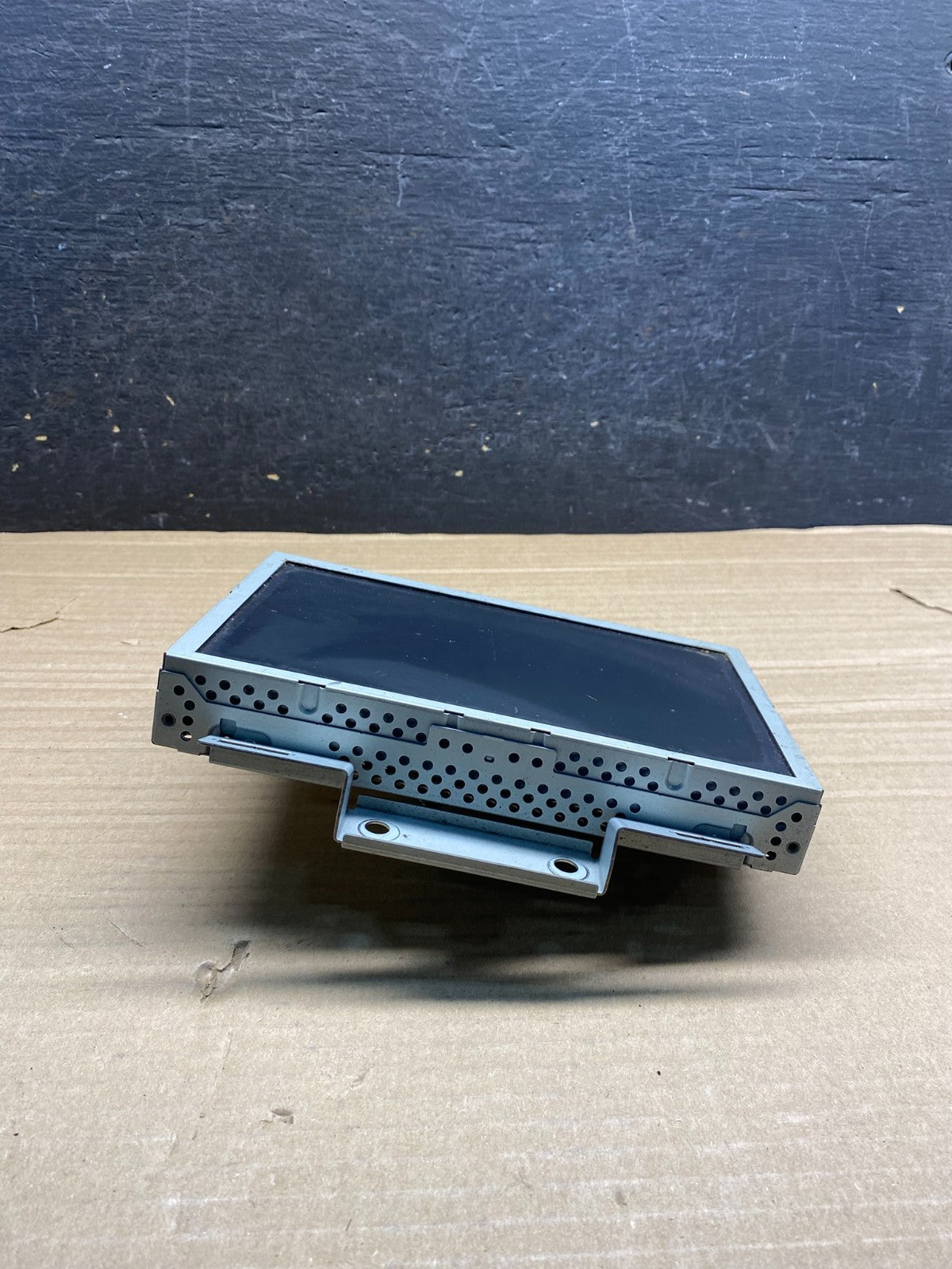 2011 2012 Lincoln MKS Center Radio Screen Display AH9924 DG2