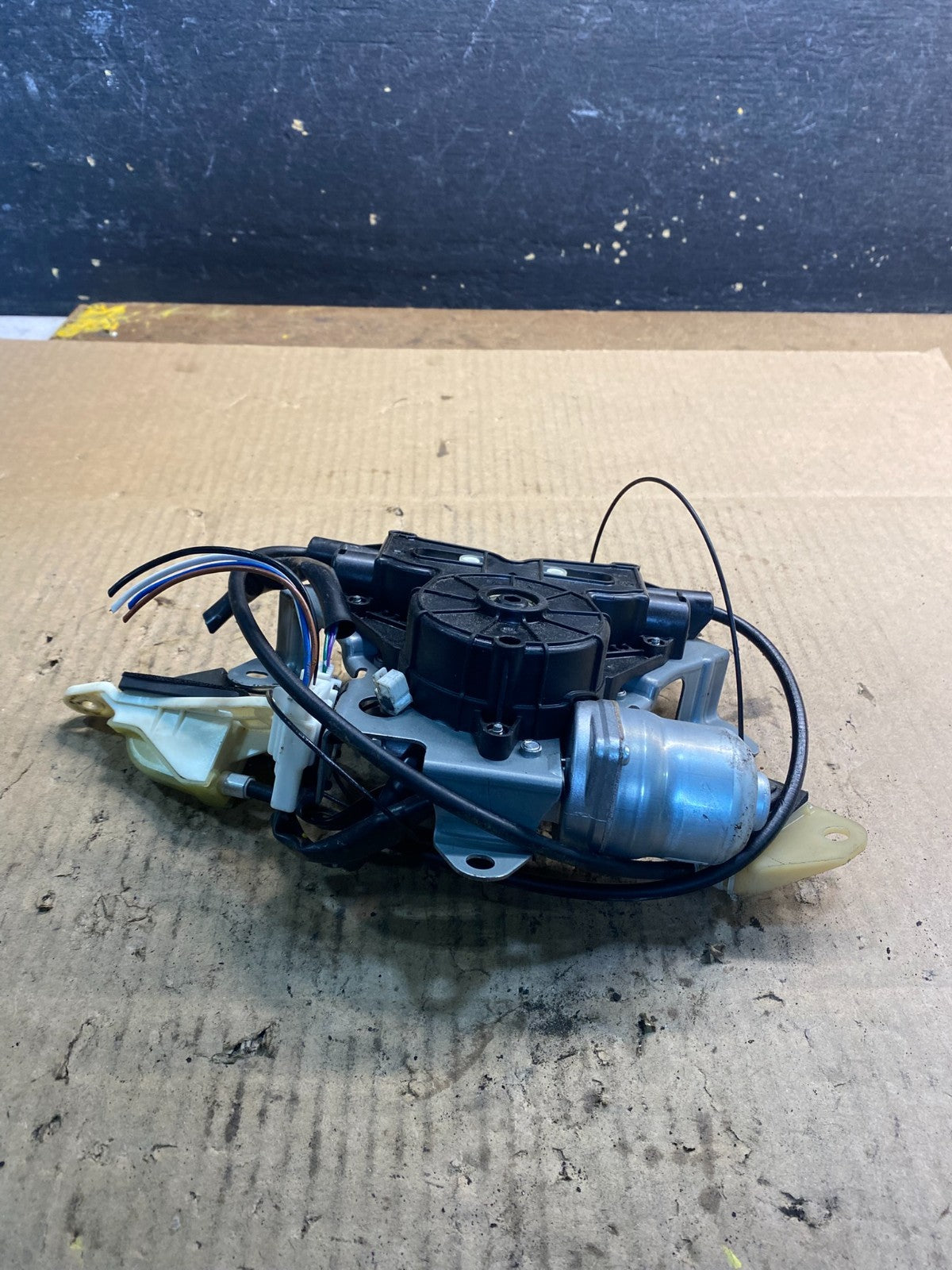 2011 to 2017 Nissan Quest Rear Left Side Power Sliding Door Motor Wire z4791 DG0