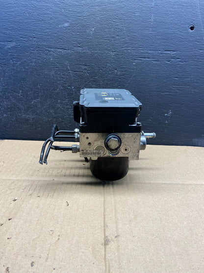 2011 Chevrolet Equinox ABS Anti Lock Brake Pump AD1795 DG2