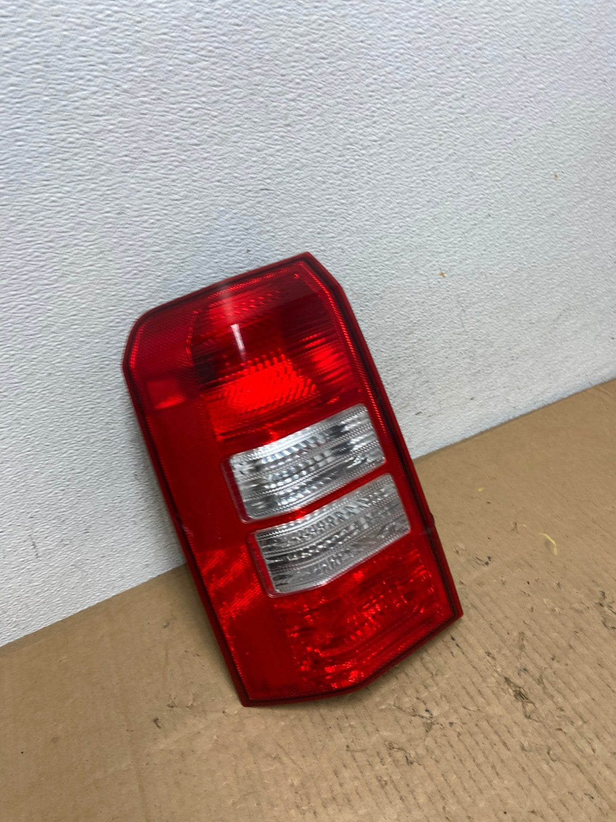 2008 to 2016 Jeep Patriot Left Lh Driver Side Tail Light AD1020 LK2