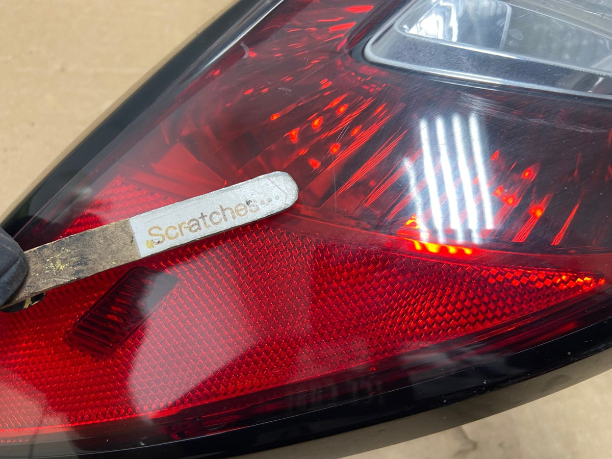 2013 to 2017 Chevrolet Traverse Left Driver LH Side Tail Light AH8878 LK3