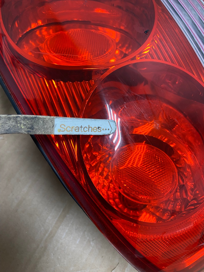 2002 to 2005 Hyundai Sonata Left Driver Lh Side Tail Light AI8394 LK3