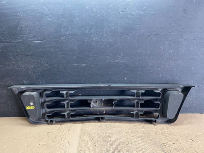 2003 to 2007 Ford Econoline E150 E250 E350 Front Grille Grille N3331 PS5