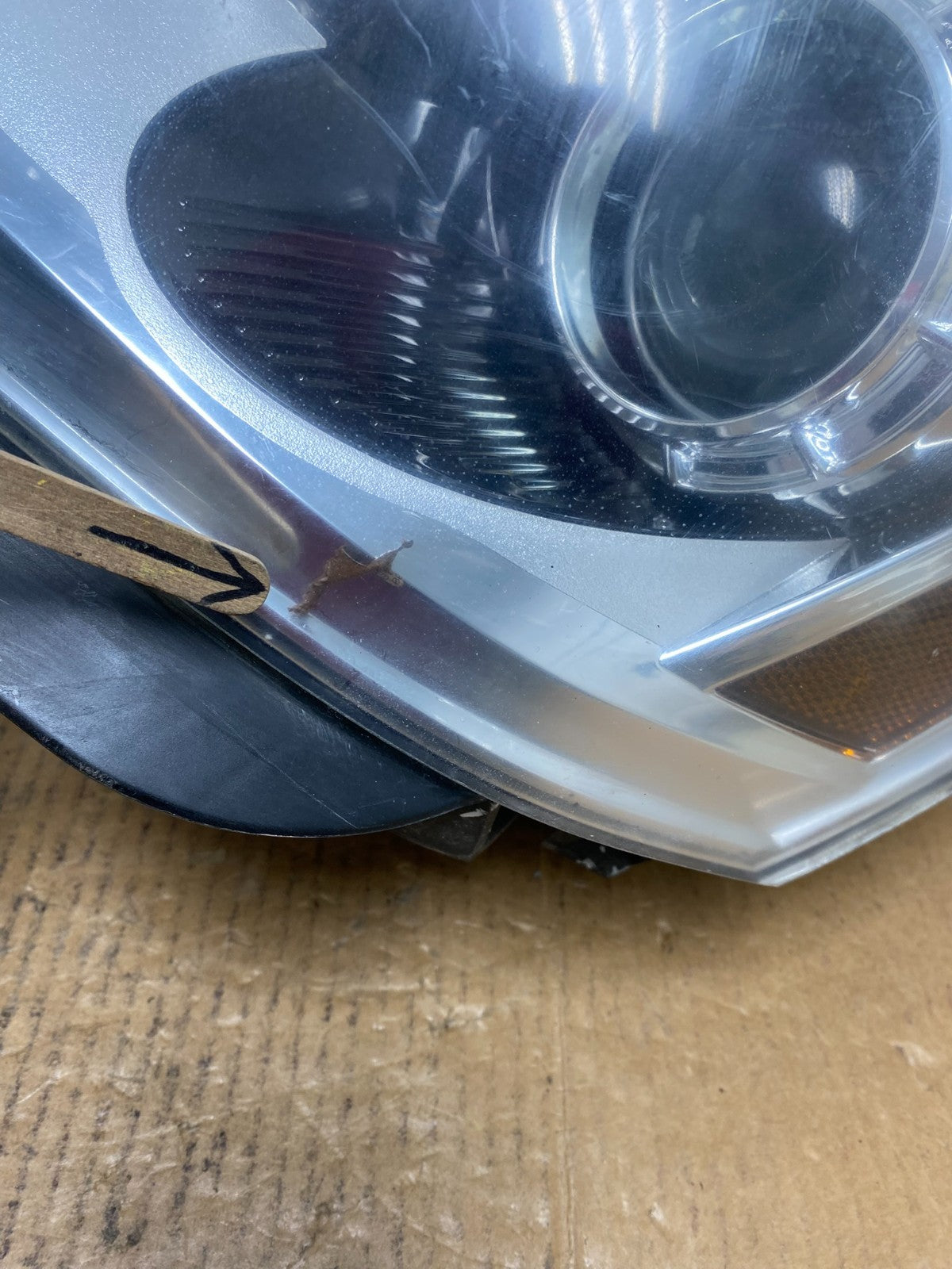 2007 to 2012 Gmc Acadia Halogen Headlight Left Driver LH Side AE0454 DW6