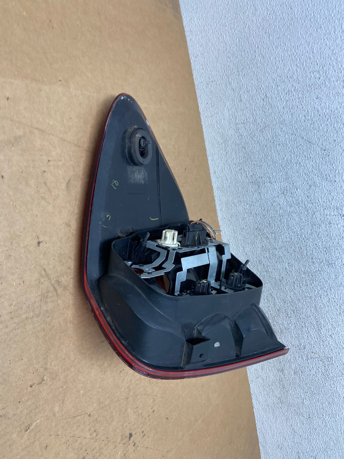 2009 to 2011 Mercedes ML350 ML-Class Left Driver Side Tail Light AE3150 LK5